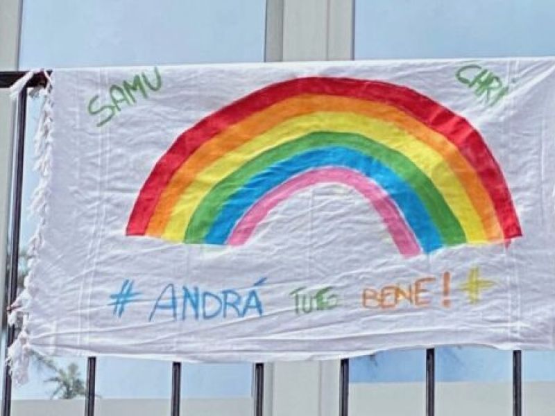Un tempo sospeso tra incredulità, paura e speranza…